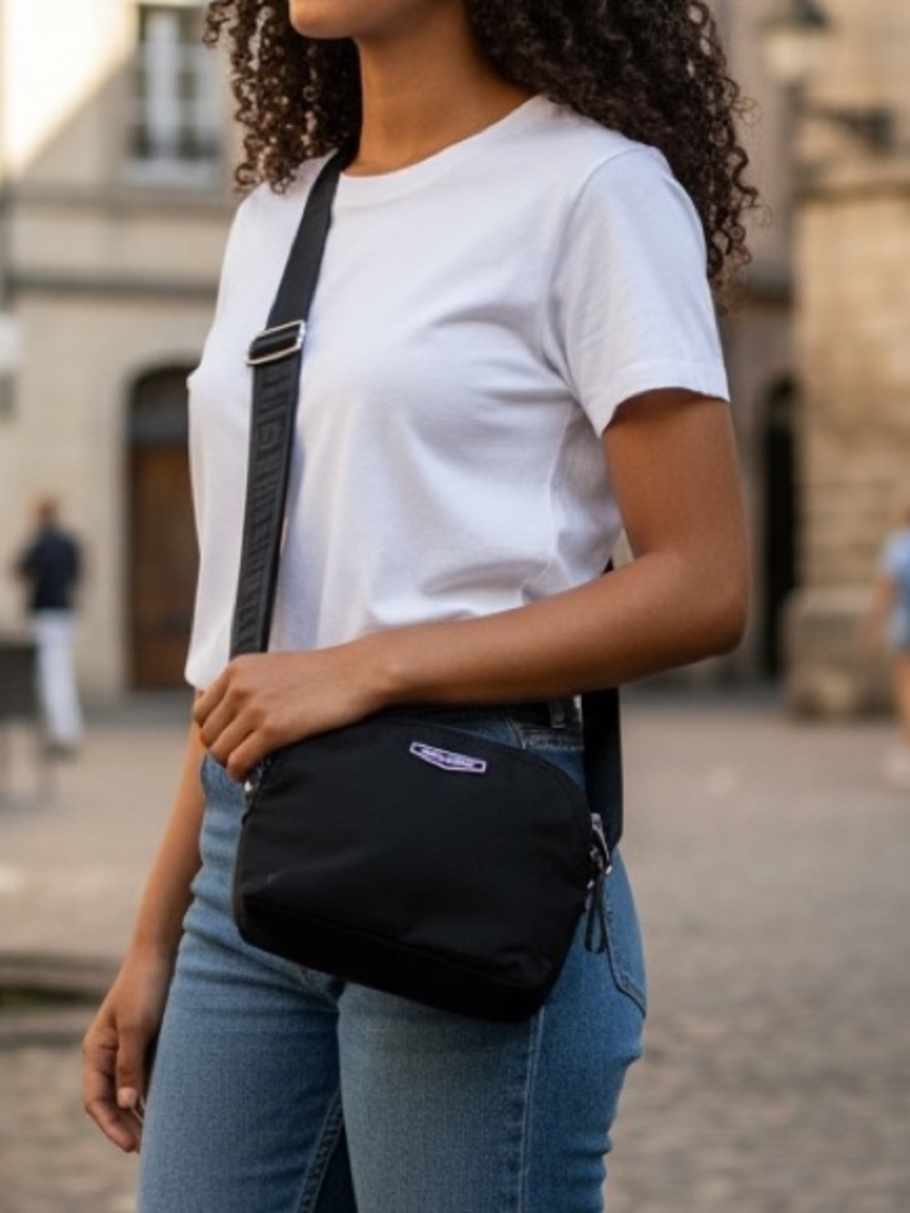 Steve Madden Black Nylon Crossbody‎ Belt Bag